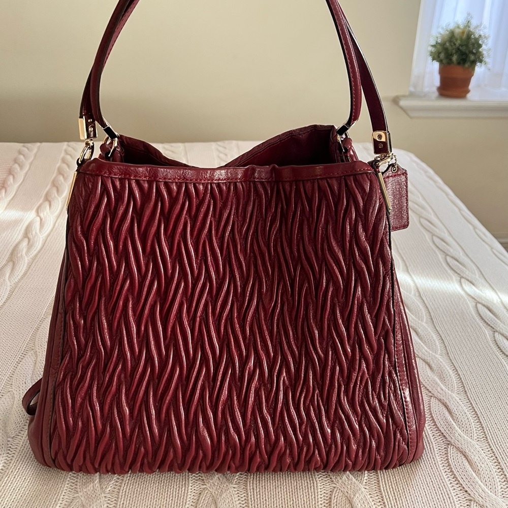 Coach Madison Phoebe Quilted 3-compartment hand bag in Burgundy